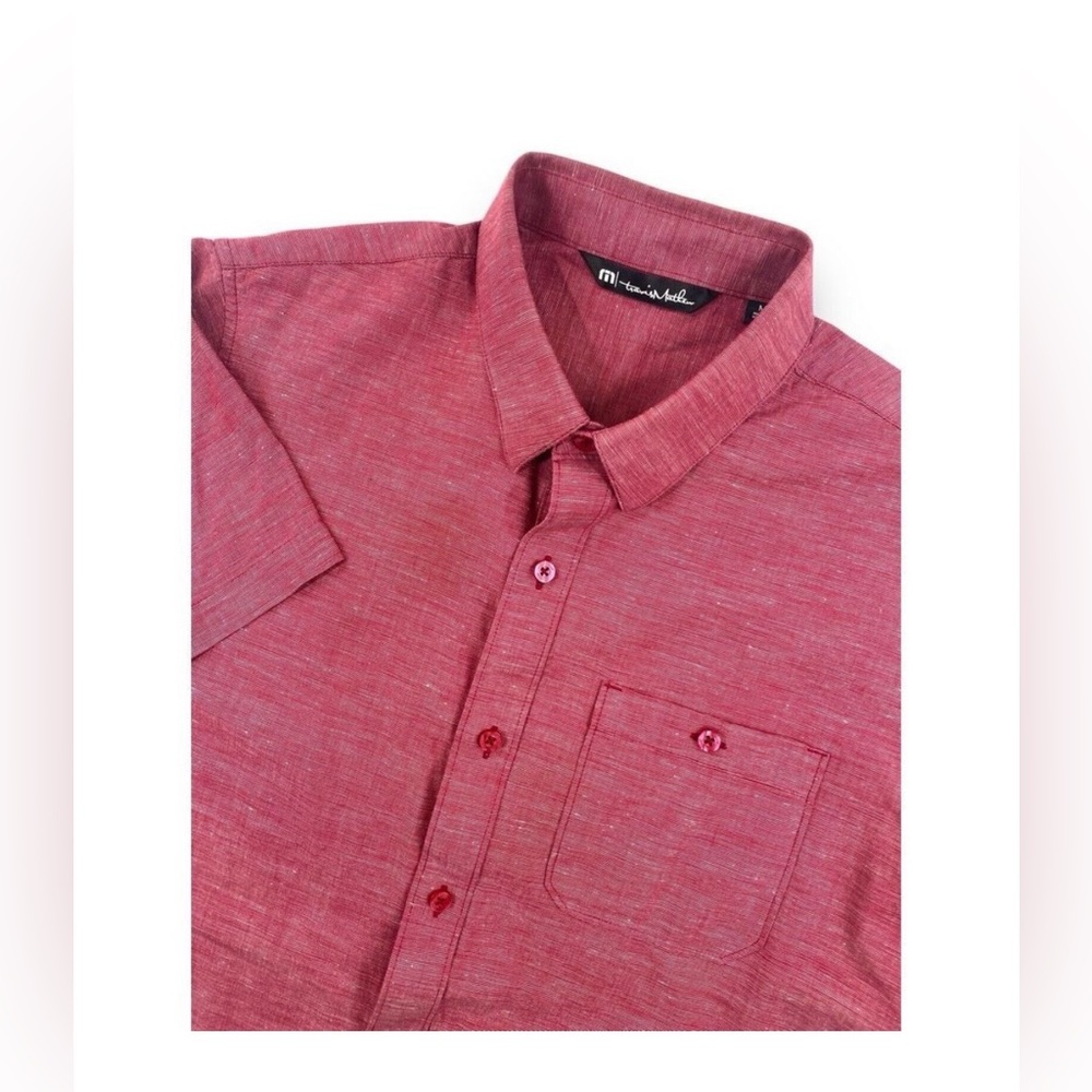 Men’s Travis Mathew Red Short Sleeve Button Down Shirt/Too. Large